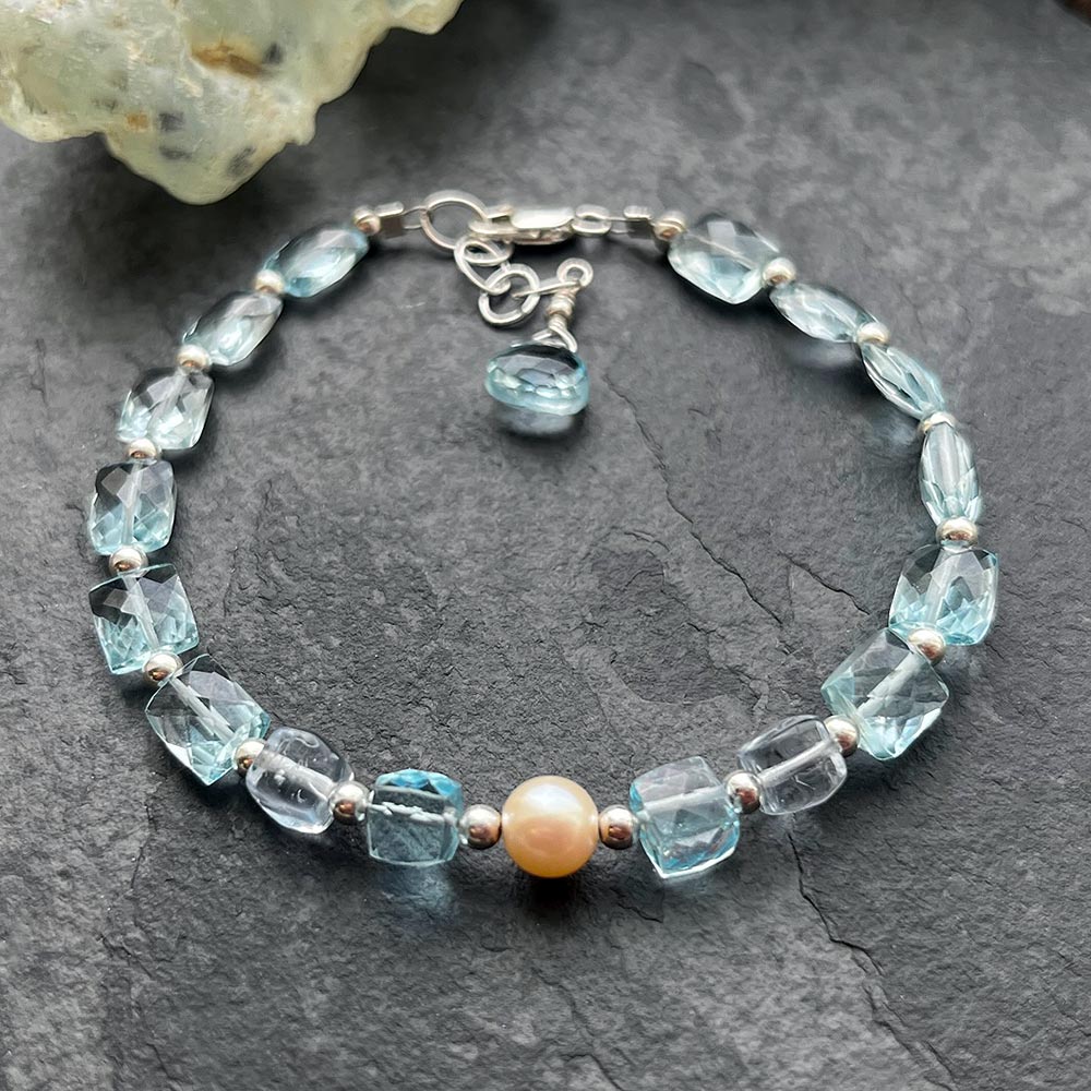 aquamarine-bracelet