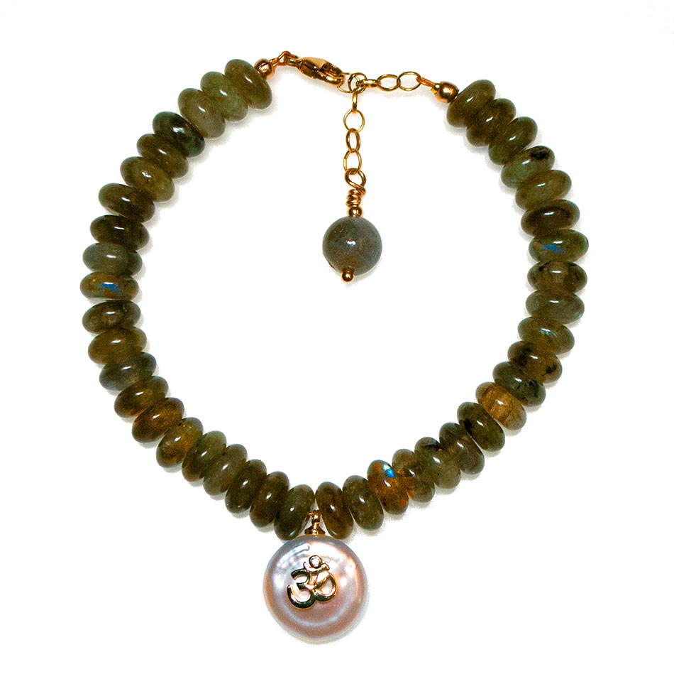 labradorite-pearl-bracelet